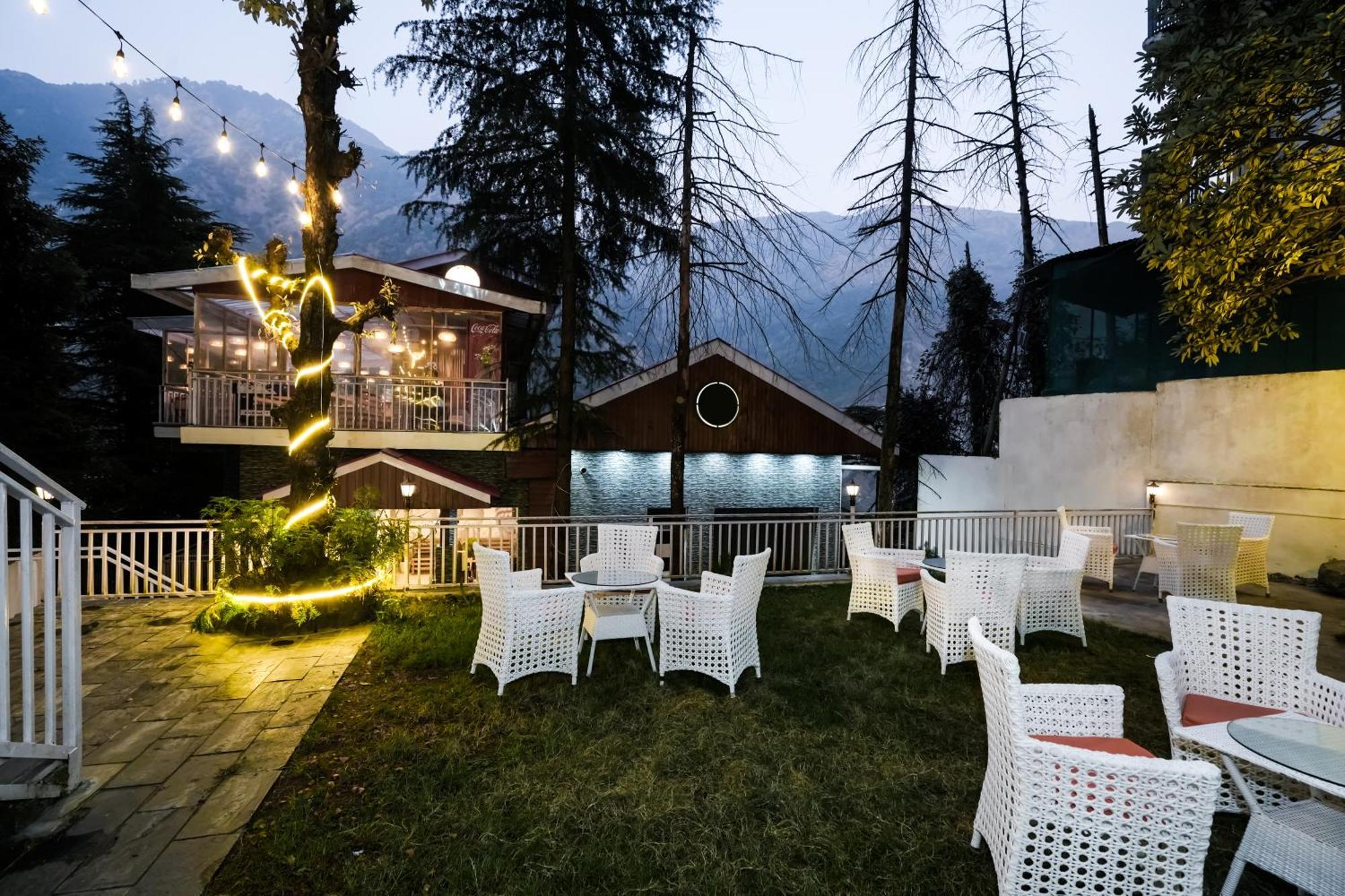 맥그로드 간즈 The Bunksters Mcleodganj, Dharmkot 호스텔 외부 사진
