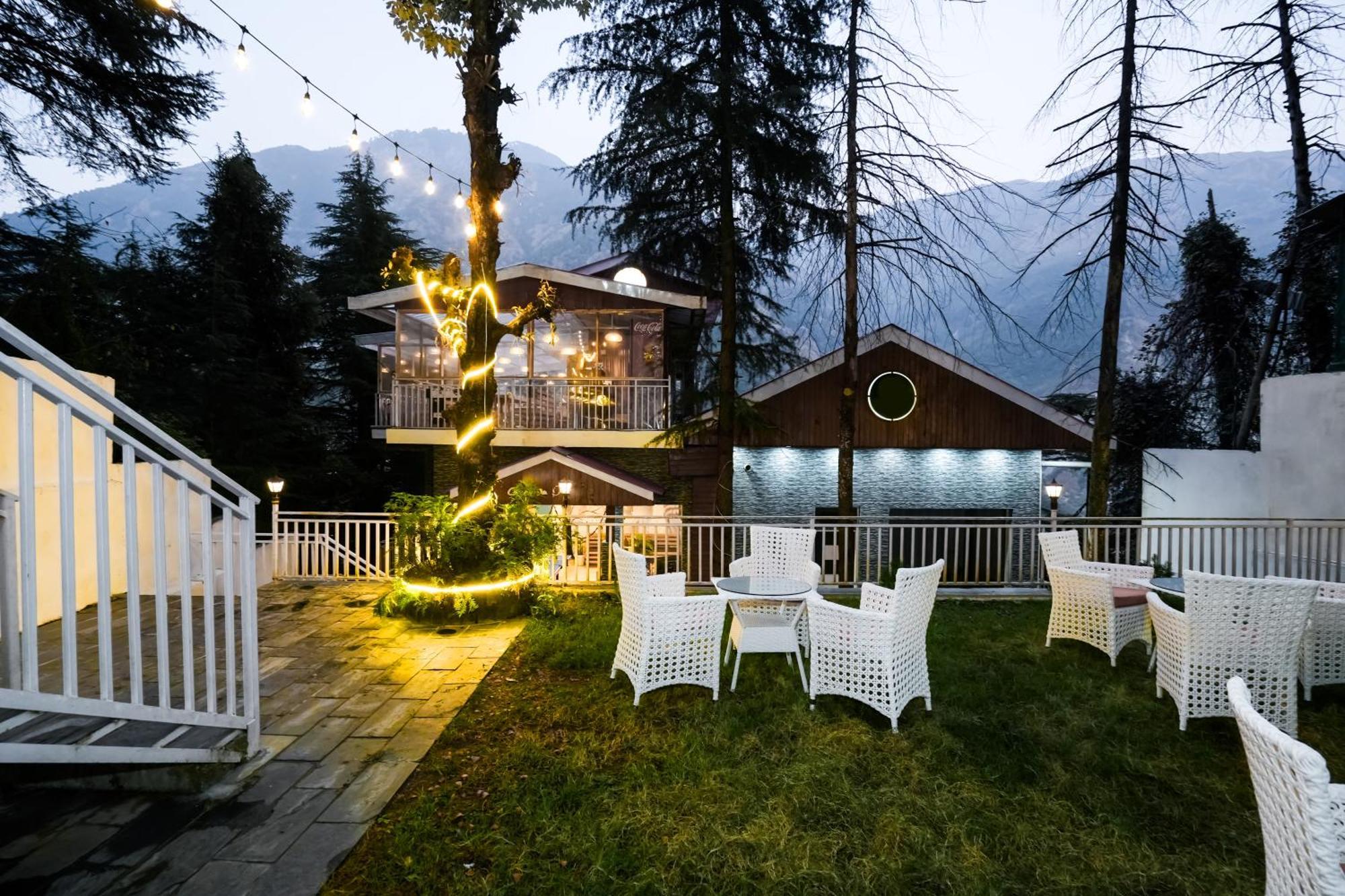 맥그로드 간즈 The Bunksters Mcleodganj, Dharmkot 호스텔 외부 사진